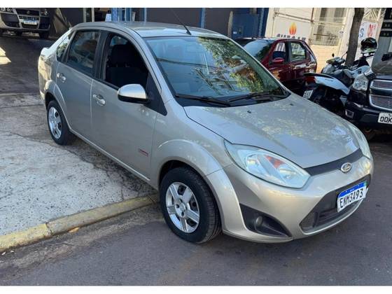 FORD FIESTA 1.6 MPI SEDAN 8V FLEX 4P MANUAL